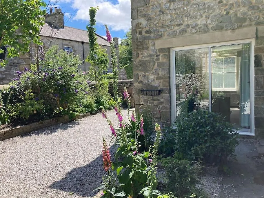 Bluebell Cottage In The Yorkshire Dales Stainforth